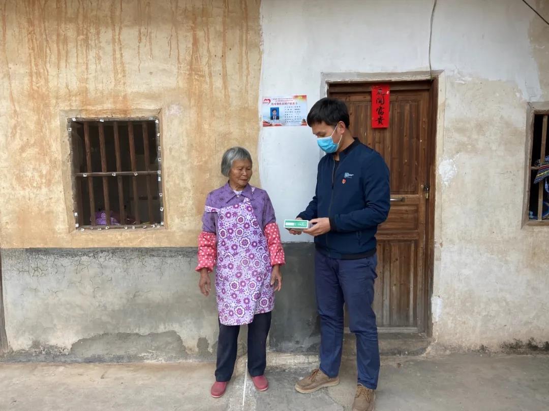 【初心如磐，，，，，使命在肩】 坚守战。。，，，，不负使命 —驻村扶贫第一书记战疫情