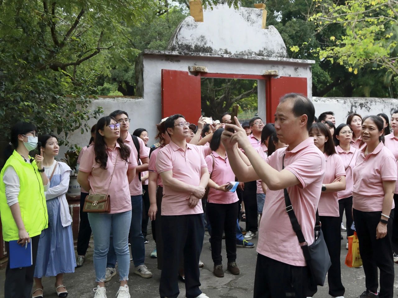白云山腾博会官网公司工会开展“追忆红色历史 凝聚奋进实力” 主题活动